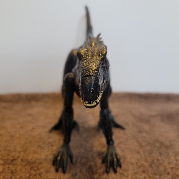 Jurassic World Indoraptor Super Posable 2017 Mattel Dinosaur Toy Action Figure - Picture 5 of 6